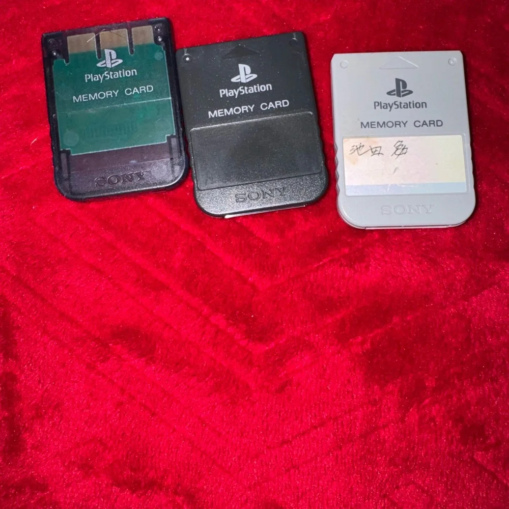Sony PlayStation 1 Original Complete In Box Set Bundle With Games & Memory Cards